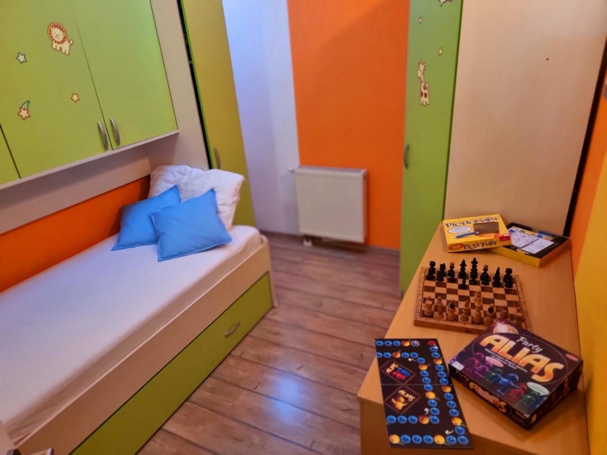 Guest House Klara Salona Kültér fotó
