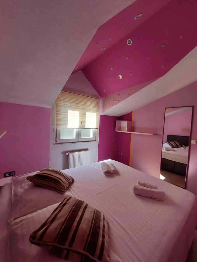 Guest House Klara Salona Kültér fotó